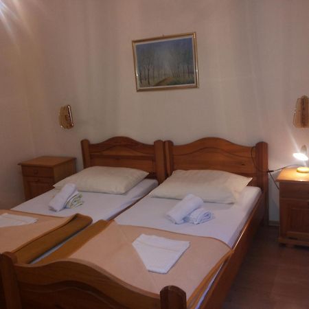 Bed & Breakfast Banjole Luaran gambar