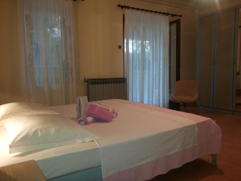 Bed & Breakfast Banjole Bilik gambar
